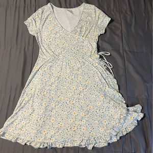 No Boundaries Dress Size Medium